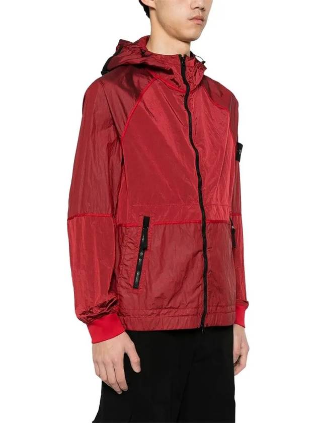 Nylon Metal Windbreaker Red - STONE ISLAND - BALAAN 4