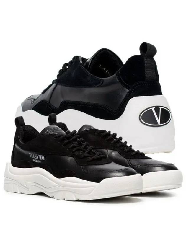 Banshee Logo Gumboy Low Top Sneakers Black - VALENTINO - BALAAN 2