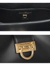 Trifolio Shoulder Bag Black - SALVATORE FERRAGAMO - BALAAN 6