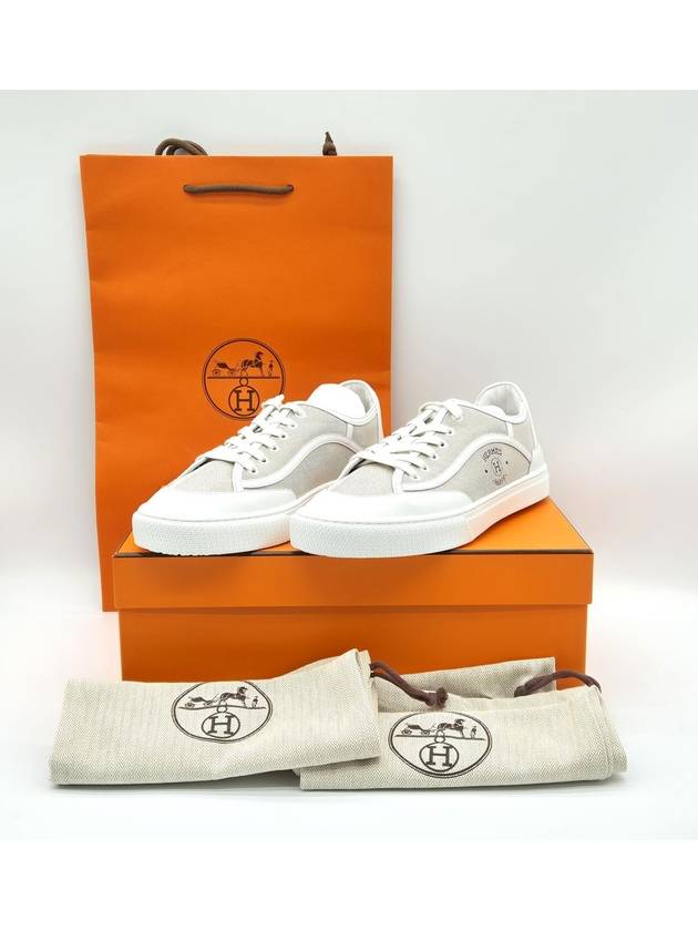 Get Logo Low Top Sneakers Grey - HERMES - BALAAN 3