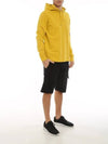 Men's Light Fleece Lens Wappen Hoodie Yellow - CP COMPANY - BALAAN 4