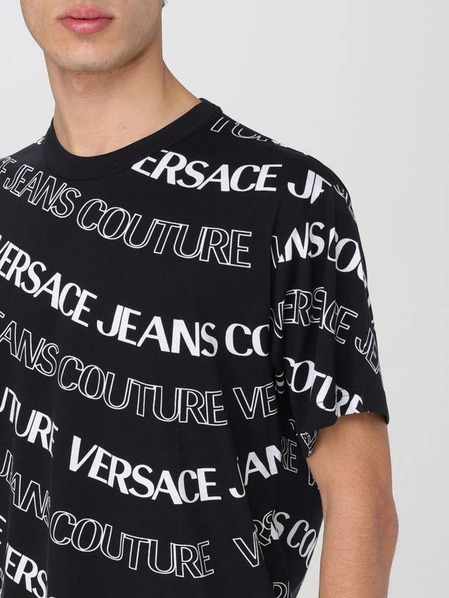 T-shirt Versace Jeans Couture con logo all-over - VERSACE - BALAAN 4