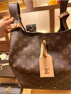 Atlantis GM Monogram Canvas Shoulder Bag Brown - LOUIS VUITTON - BALAAN 4