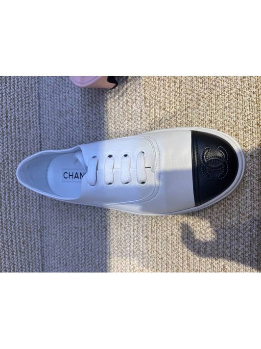 23k CC logo twotone sneakers - CHANEL - BALAAN 2