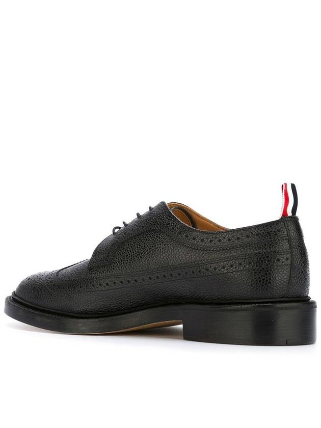 Men's Three Stripes Tab Pebble Grain Long Wing Sole Brogue Black - THOM BROWNE - BALAAN 4