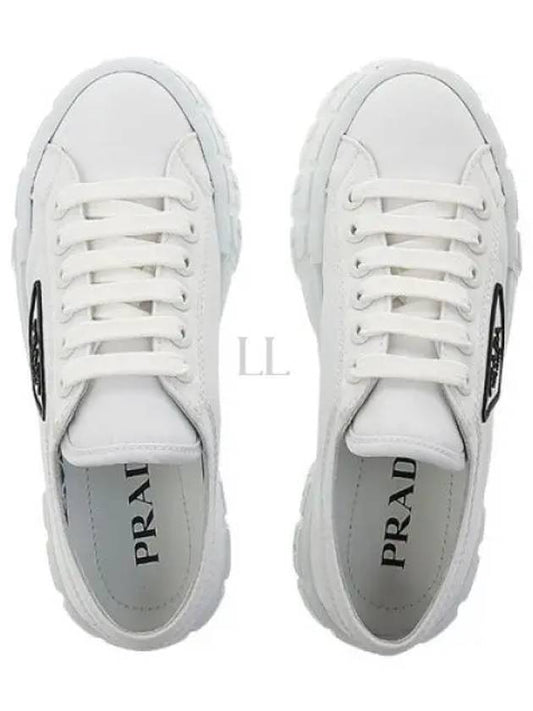 triangle logo double wheel nylon gabardine low top sneakers white - PRADA - BALAAN 2