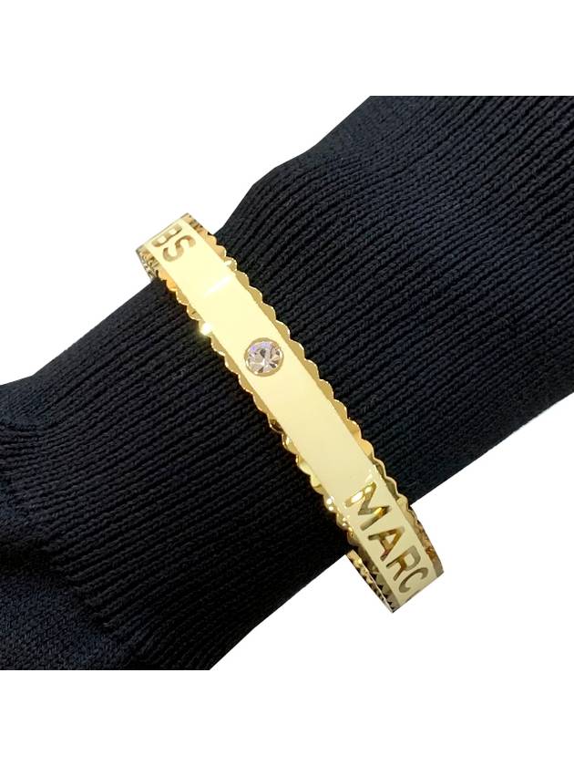 The Medallion Large Bangle Bracelet Gold - MARC JACOBS - BALAAN 2