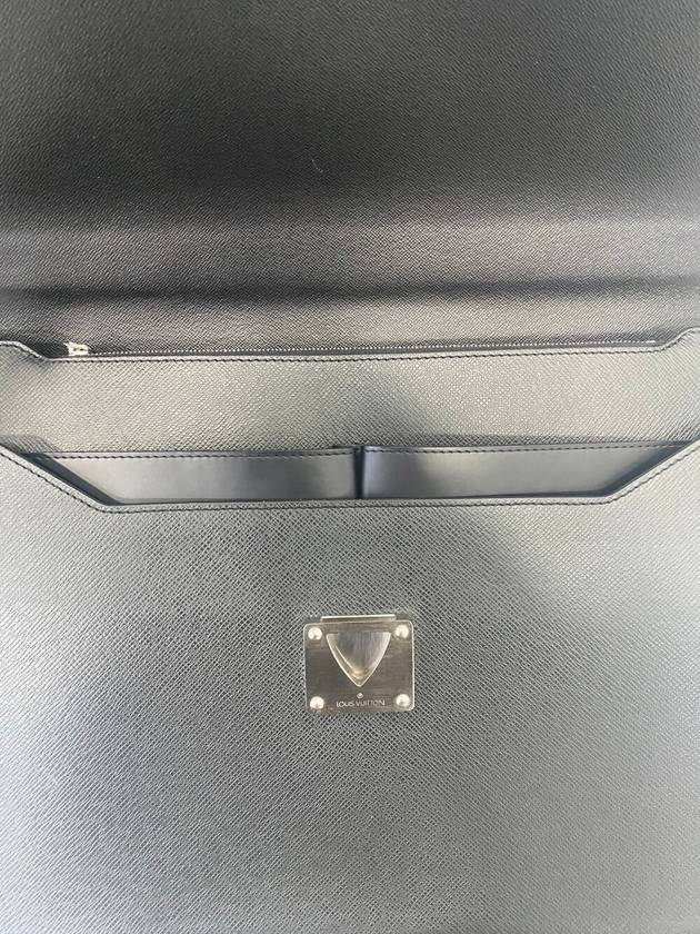 Tyga Robusto 2 Compartment Briefcase - LOUIS VUITTON - BALAAN 8