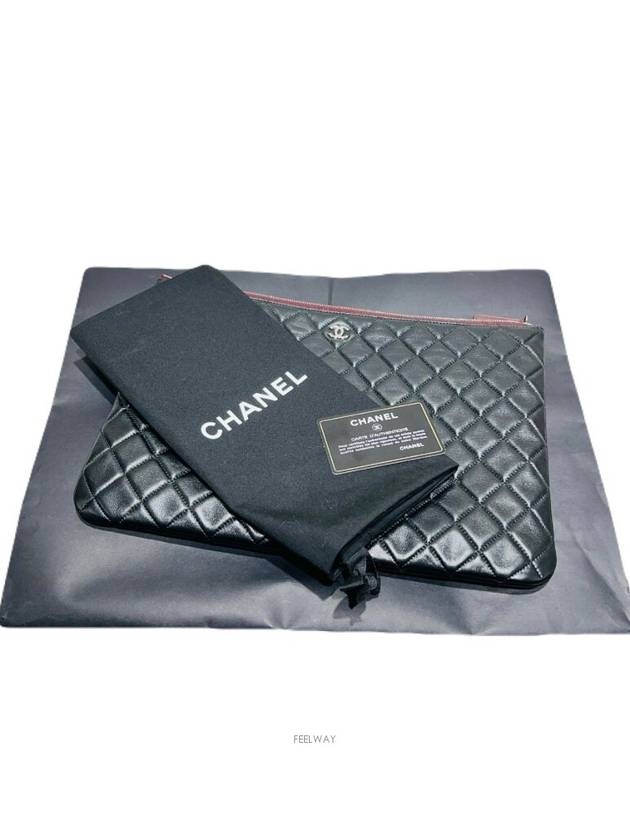 women clutch bag - CHANEL - BALAAN 4