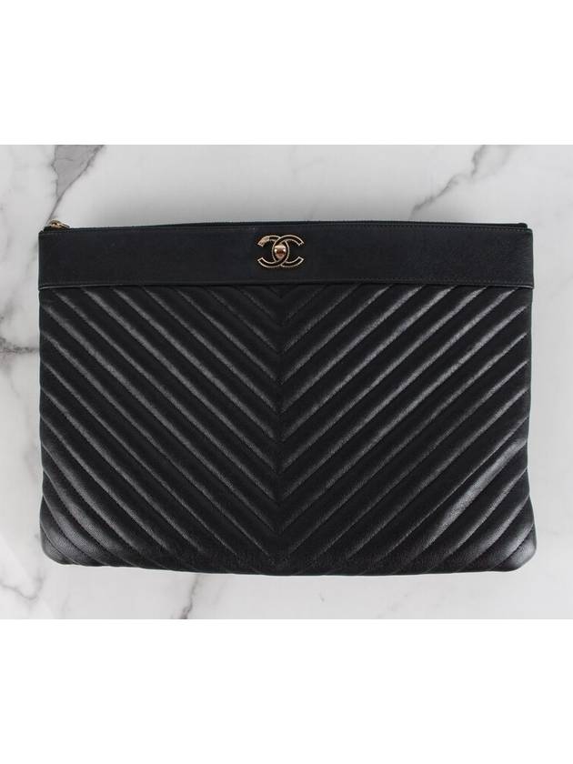 Mademoiselle gold clutch - CHANEL - BALAAN 3