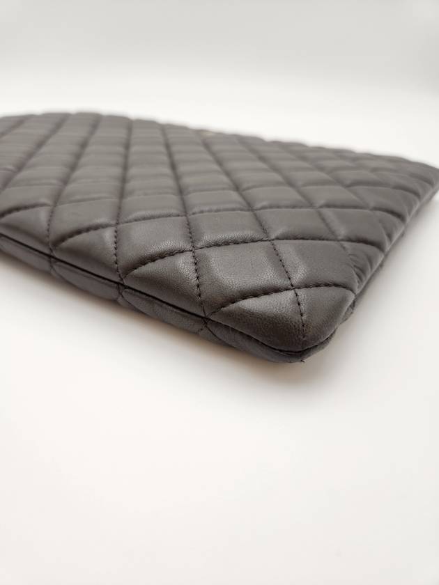 Women s Classic Clutch Large Lambskin No 21 A69251 Condition A - CHANEL - BALAAN 8