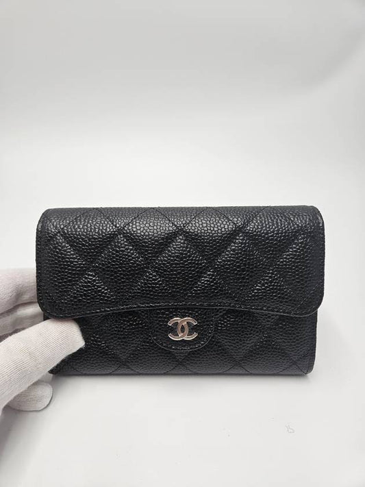 Classic Card Holder Grained Calfskin Silver Black - CHANEL - BALAAN 2