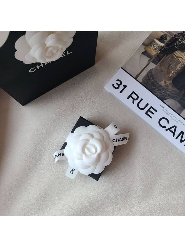 CC Logo Crystal Stud Earrings Silver - CHANEL - BALAAN 11