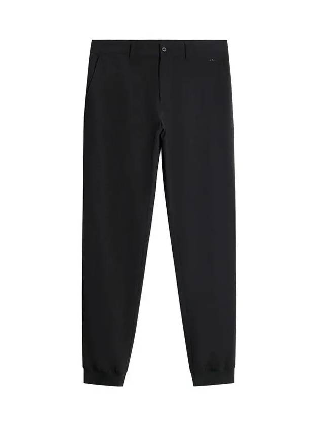 Cuff Logo Patch Jogger Pants Black GMPA11049 9999 - J.LINDEBERG - BALAAN 1