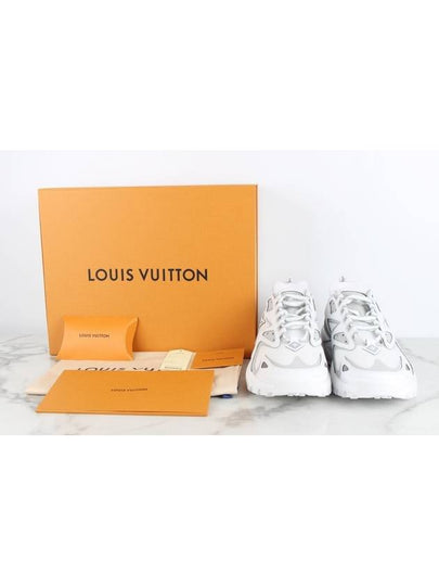 LV Runner Tatic Sneakers 9 - LOUIS VUITTON - BALAAN 2