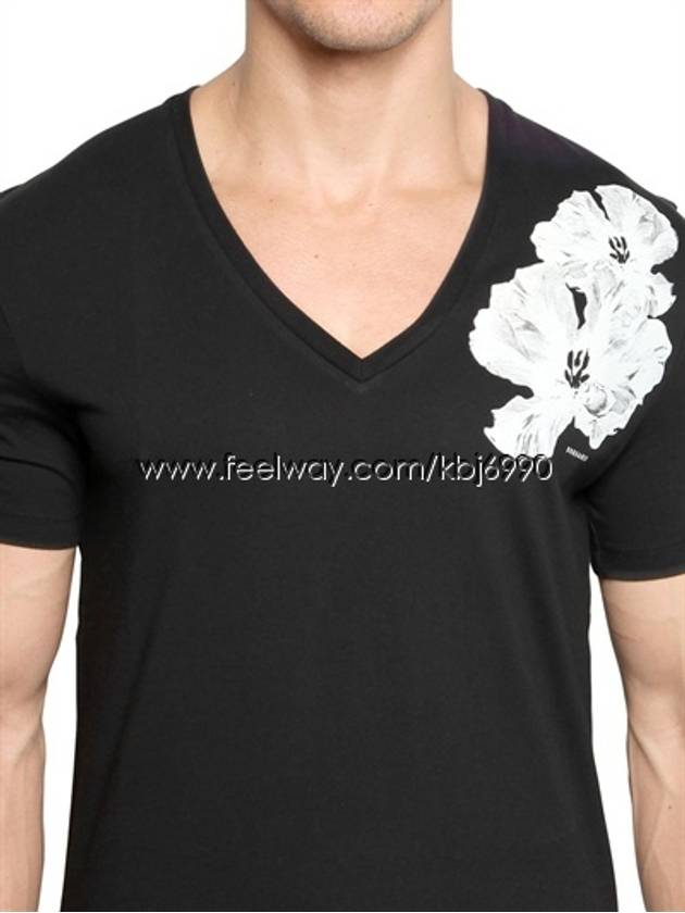 Men's Flower Vneck Short Sleeve TShirt 74GC0857 - DSQUARED2 - BALAAN 2