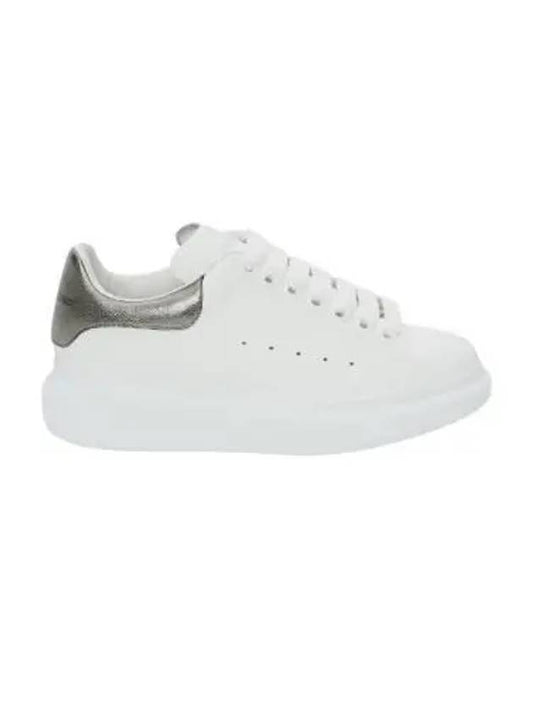 Oversized Low Top Sneakers Black White - ALEXANDER MCQUEEN - BALAAN 2