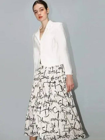 Lettering White Skirt Lettering White SK - DAMAGE MNEMONIC - BALAAN 1