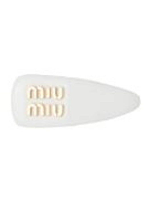 Patent Leather Hair Clip White - MIU MIU - BALAAN 1