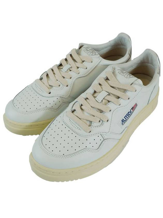 Medalist Leather Metal Silver Tab Low Top Sneakers White - AUTRY - BALAAN 2
