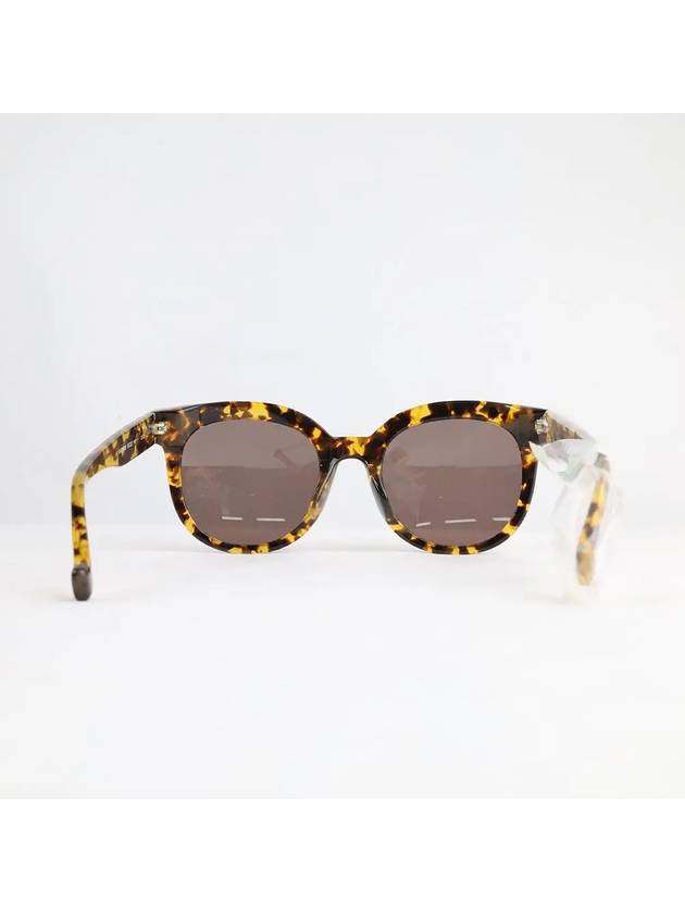 Eyewear Square Sunglasses Leopard - AGATHA APPAREL - BALAAN 3