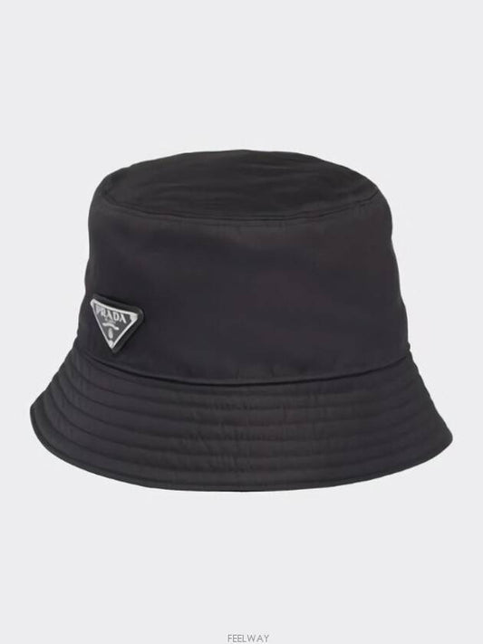 Re-Nylon Triangle Logo Bucket Hat Black - PRADA - BALAAN 2