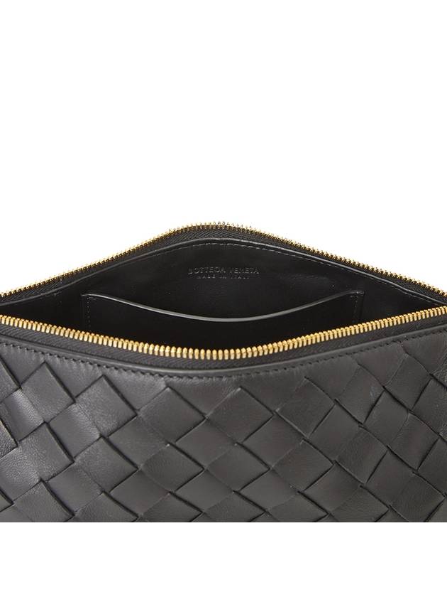 Intrecciato Half Moon Shoulder Bag Black 729377V3UH28425 - BOTTEGA VENETA - BALAAN 7