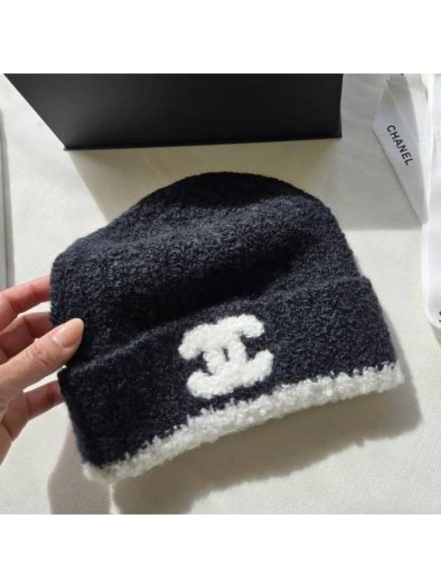 CC Logo Cashmere Silk Cloche Beanie Camel - CHANEL - BALAAN 4