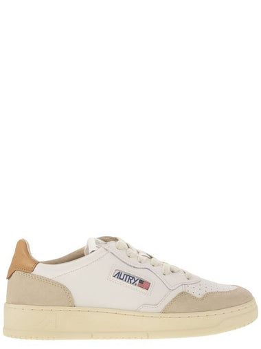 MEDALIST LOW - Leather and Suede Sneakers - AUTRY - BALAAN 1