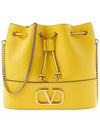 Women's V Logo Signature Chain Bucket Bag Yellow - VALENTINO - BALAAN 2