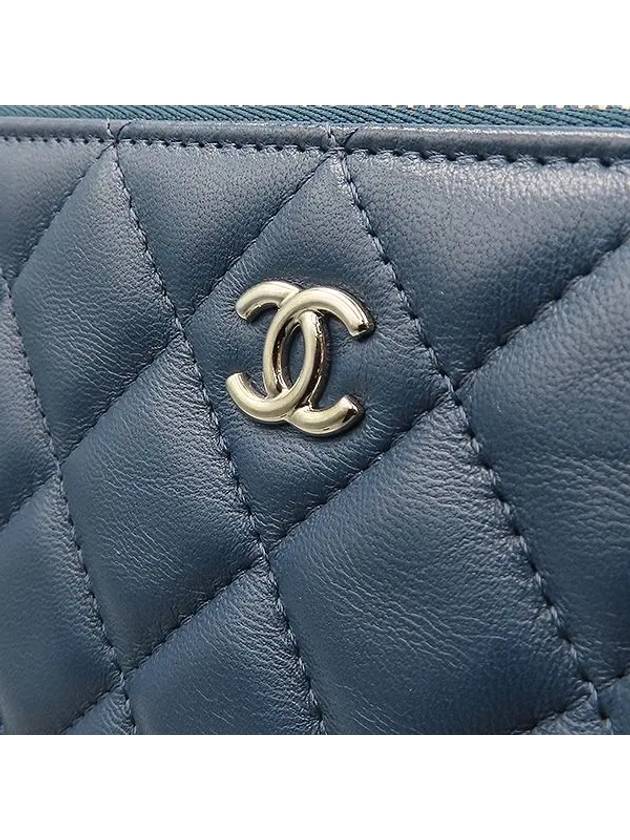 A82552 Blue Lambskin Classic Large CC Silver Logo Clutch - CHANEL - BALAAN 3