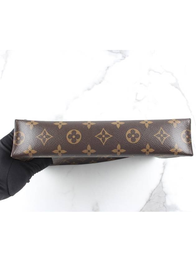 Toilet26 Clutch - LOUIS VUITTON - BALAAN 4