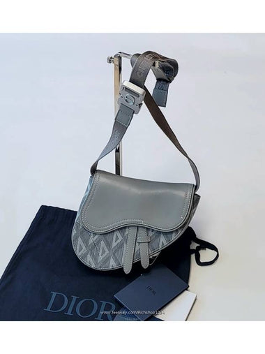 Men s Genuine Christian CD Diamond Mini Saddle Belt Bag - DIOR - BALAAN 1