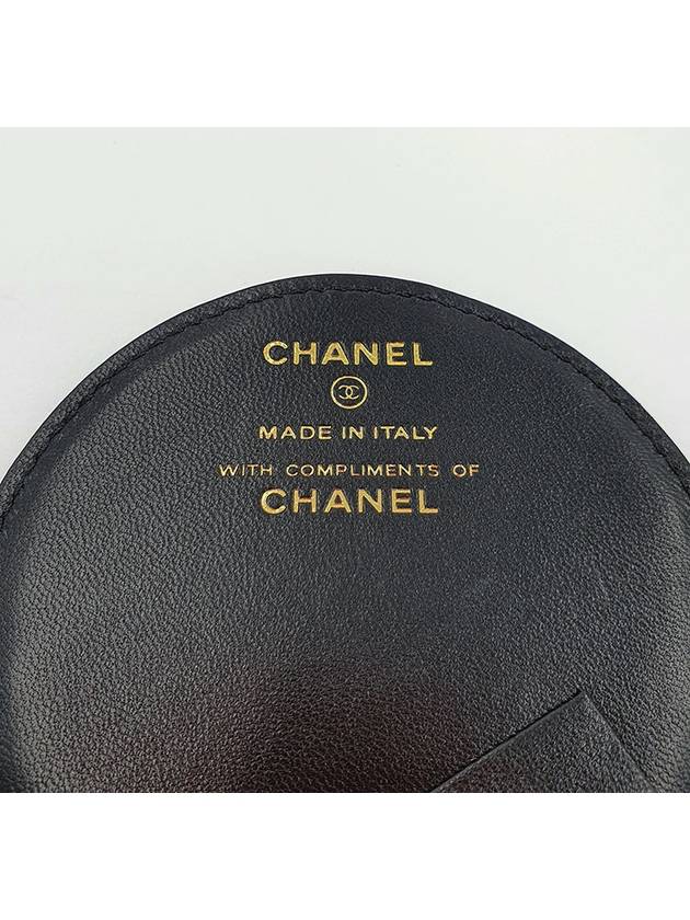 Women s Classic Round Case - CHANEL - BALAAN 20