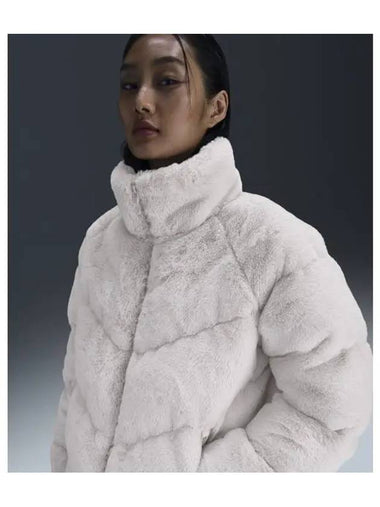 Sportswear Windpoofer Oversized Fur Jacket W Light Orewood Brown White FV8006 104 - NIKE - BALAAN 1