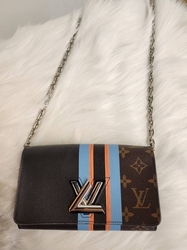 Women s Twist Chain Cross M62388 Condition B - LOUIS VUITTON - BALAAN 5