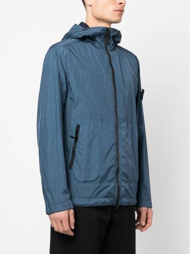 Men's Wappen Patch Nylon Hooded Jacket Blue - STONE ISLAND - BALAAN 4