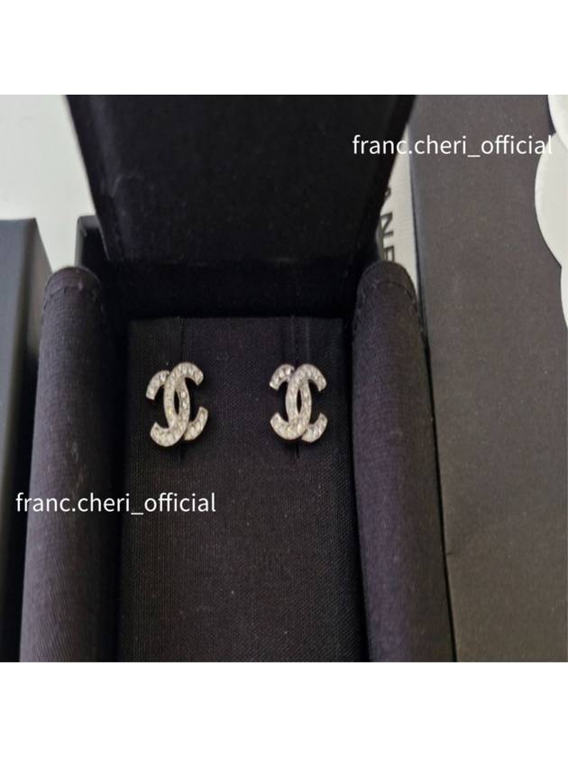 Women s Classic CC Logo Crystal Stud Earrings Silver - CHANEL - BALAAN 3