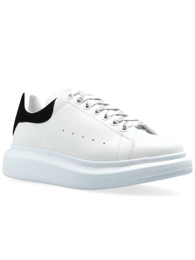 Oversized Low-Top Sneakers Black White - ALEXANDER MCQUEEN - BALAAN 5