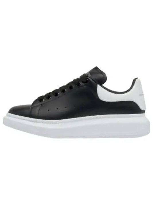 Oversized Sneakers Black White - ALEXANDER MCQUEEN - BALAAN 1