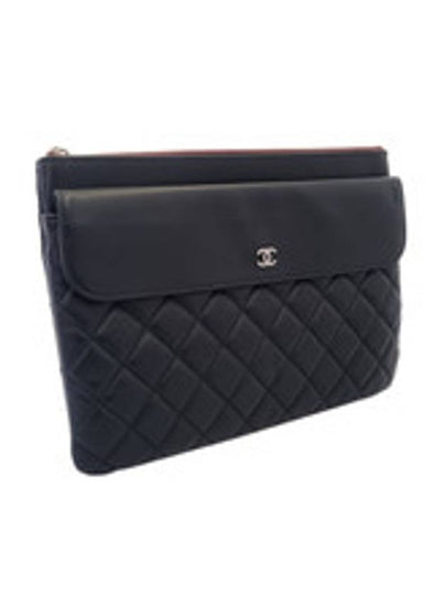 Women s A82682 Silver Logo Lambskin Flap Clutch - CHANEL - BALAAN 2