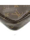 women pouch bag - LOUIS VUITTON - BALAAN 7