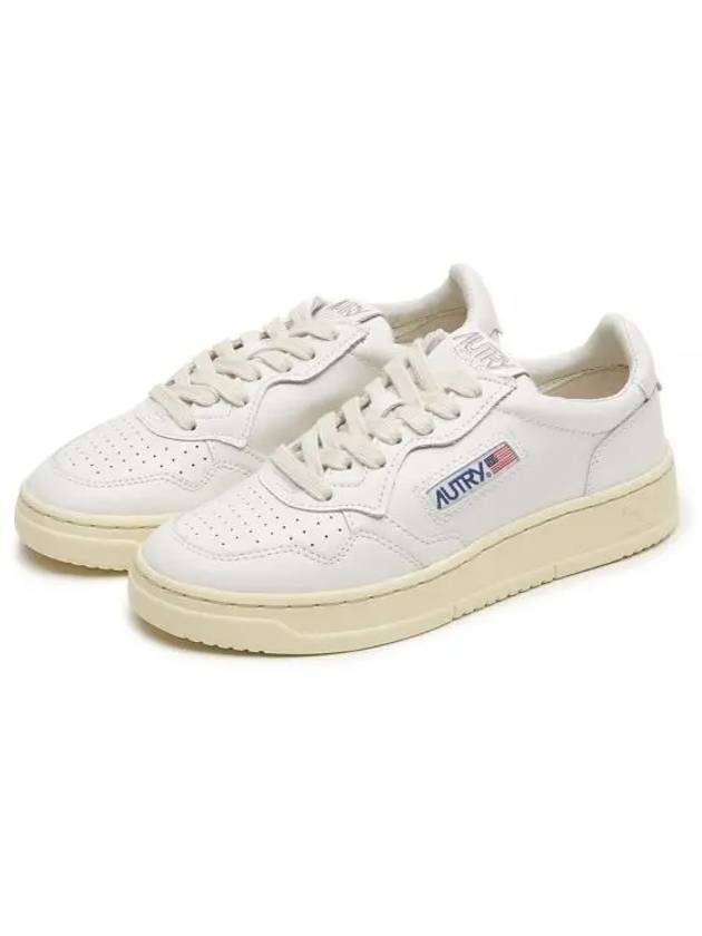 Medalist Leather Low Top Sneakers White - AUTRY - BALAAN 2