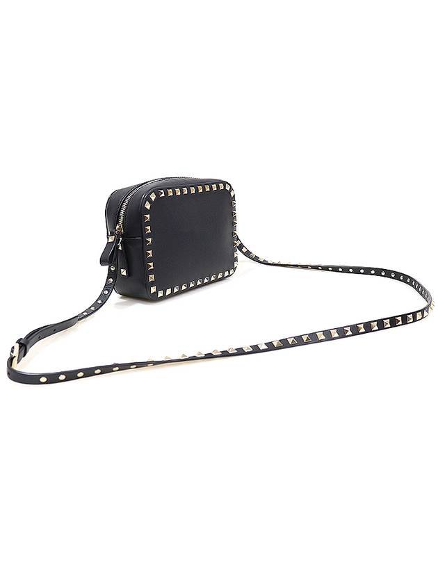 WW0B0809VSF Black Calfskin Rockstud Small Camera Crossbody Bag - VALENTINO - BALAAN 3