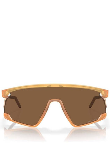 Oakley OO9237 Matte Transparent Light Curry - OAKLEY - BALAAN 1