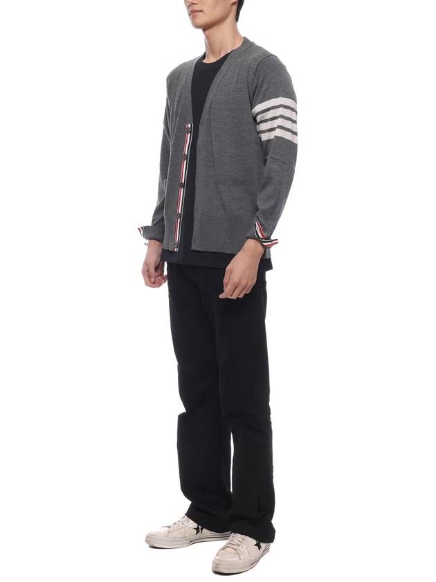 Men's Sustainable Classic Diagonal Wool Cardigan Medium Grey - THOM BROWNE - BALAAN 5