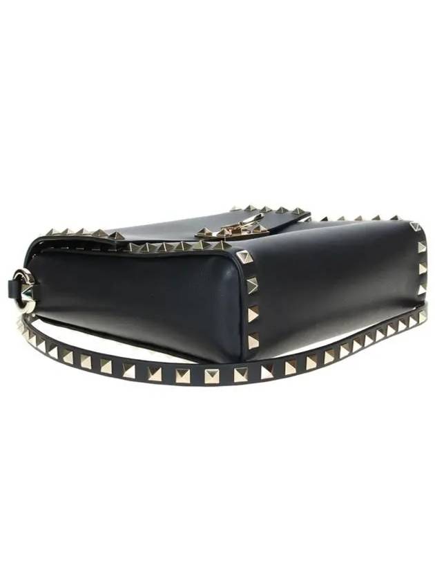 Rockstud Cross Bag Black - VALENTINO - BALAAN 6