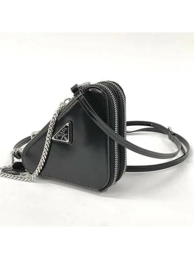 23SS 1NR015 Triangle Logo Brushed Leather Pouch Bag 1NR015 1008832 - PRADA - BALAAN 1