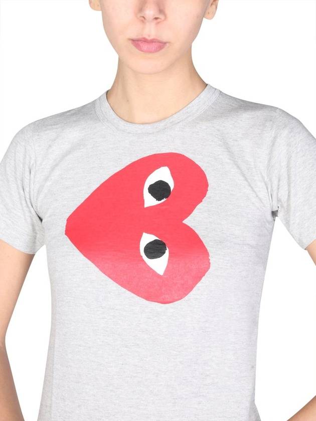 Play Women's Rotate Red Big Heart Print Short Sleeve T-Shirt P1 T263 1 Gray - COMME DES GARCONS PLAY - BALAAN 5