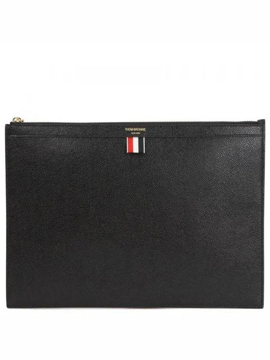 Pebble Grain Three Stripes Tab Medium Clutch Black - THOM BROWNE - BALAAN 2